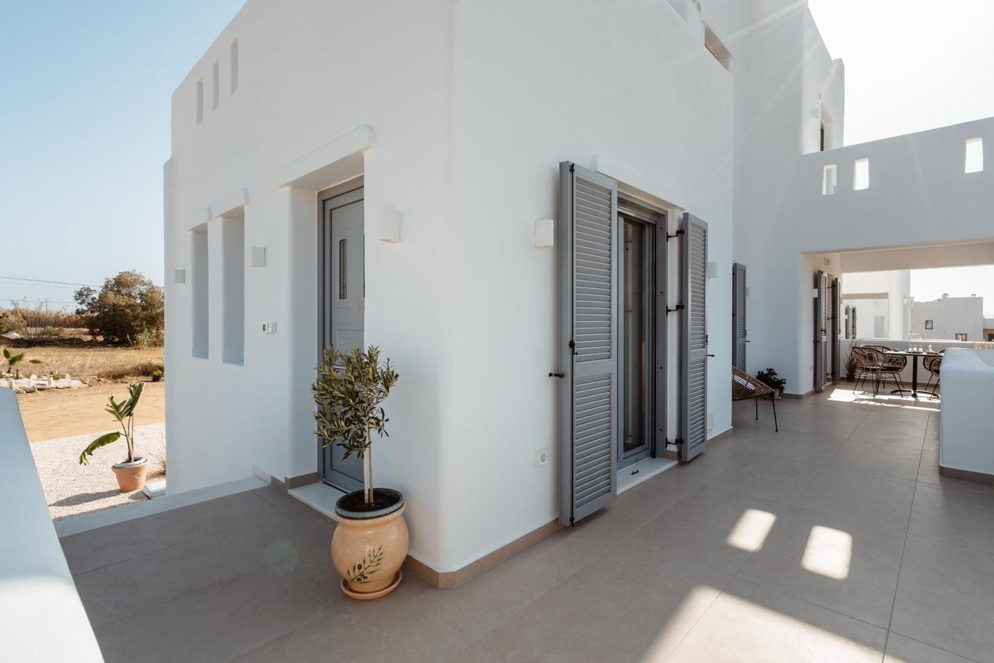 Nymphee Luxury Agia Anna (Naxos)