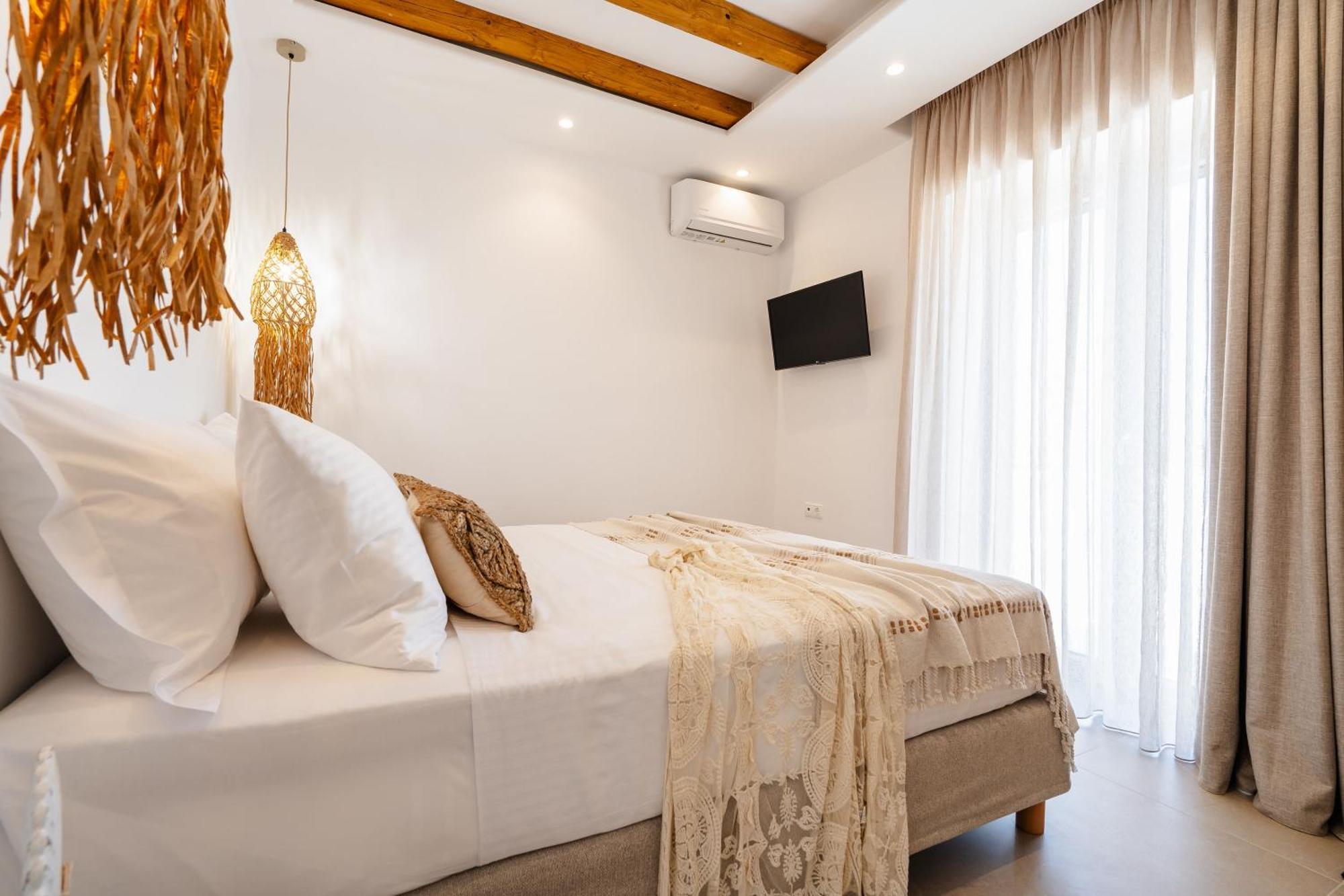 Nymphee Luxury Villa *