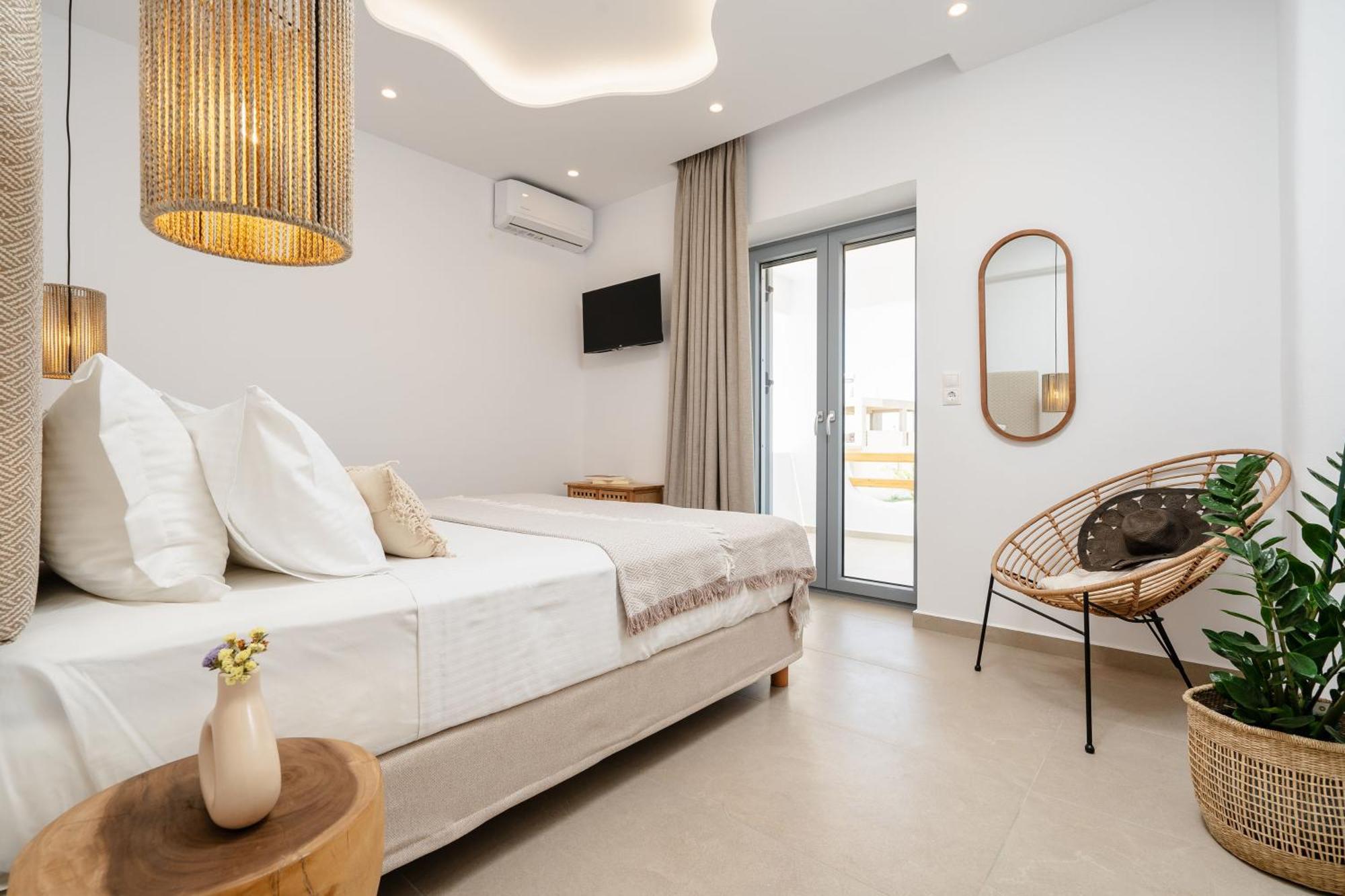 Nymphee Luxury Agia Anna (Naxos)